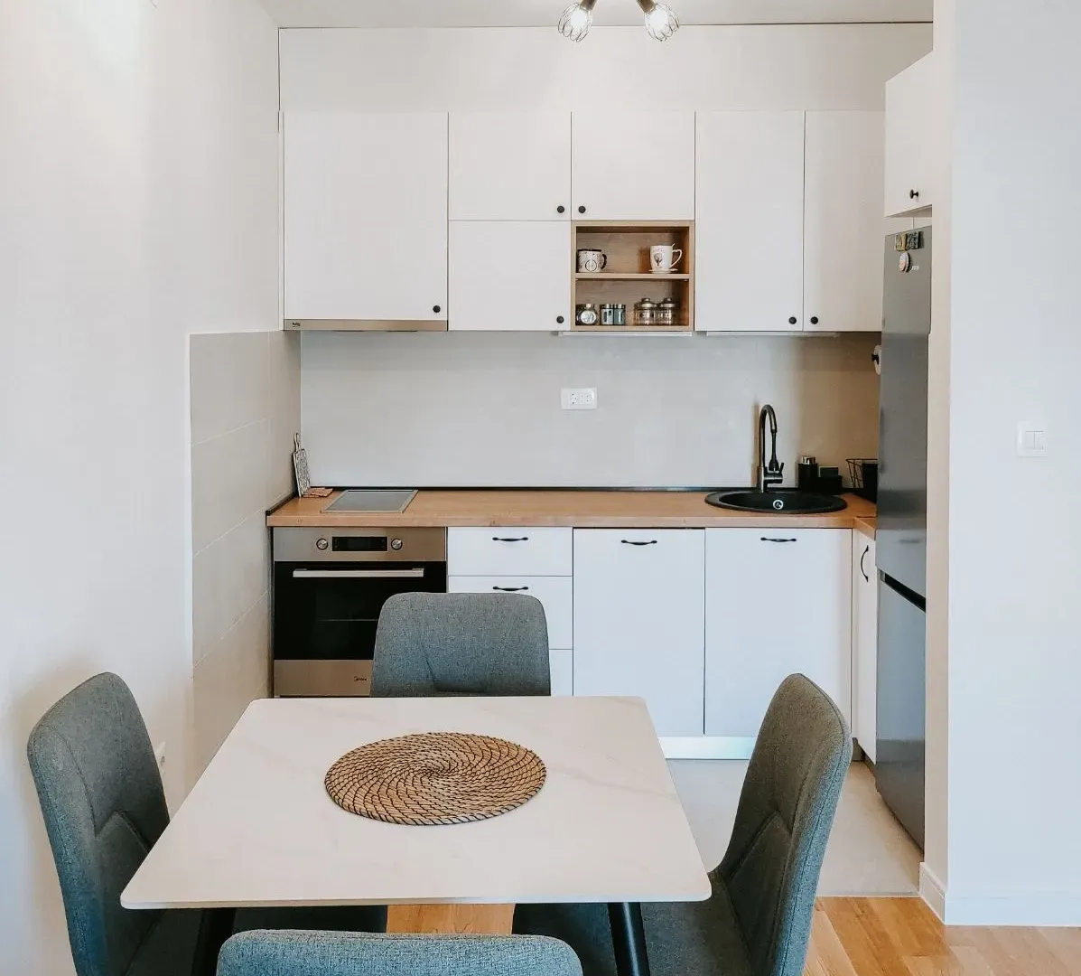 Rent, one bedroom apartment, 40m², Pobrežje, Podgorica