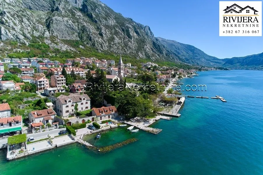 Sale, house, 450m², Dobrota, Kotor