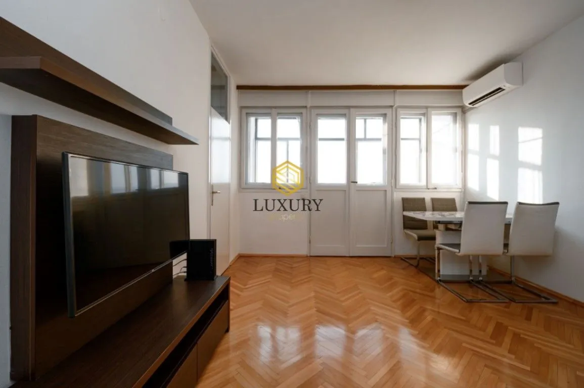Prodaja, stan, 68m², Gintaš, Podgorica