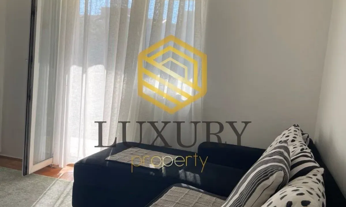 Izdavanje, dvosoban stan, 65m², Stari Aerodrom, Podgorica