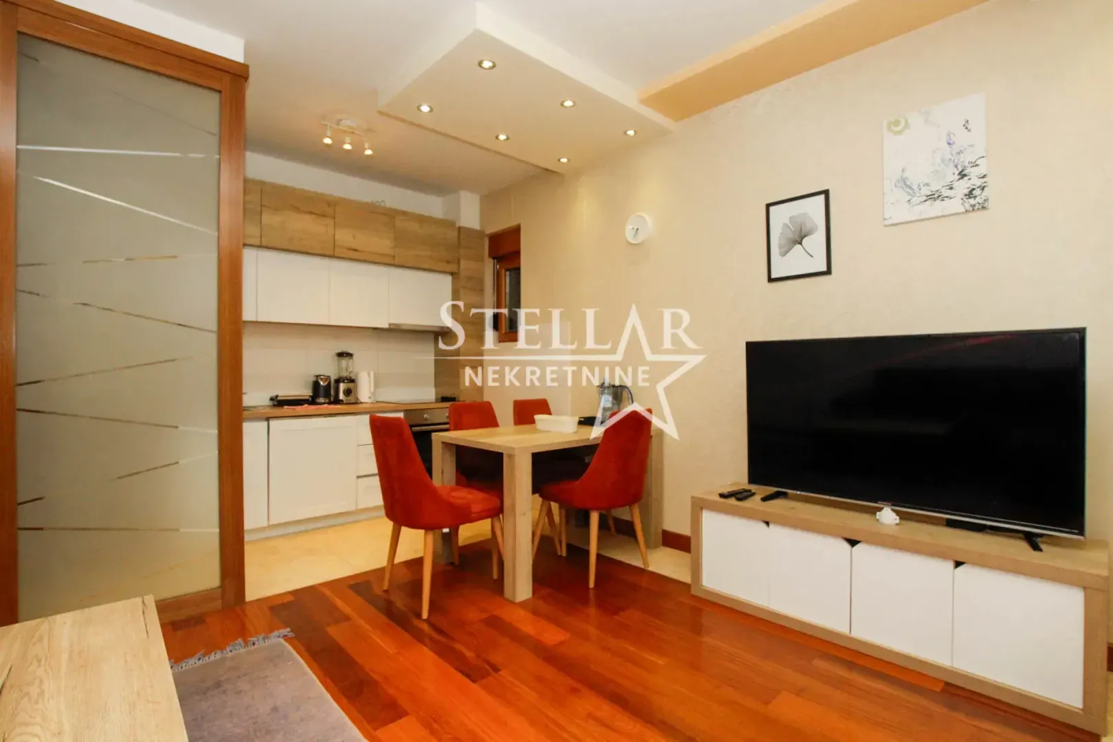 Rent, two bedroom apartment, 64m², Centar, Podgorica