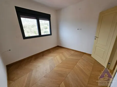 Sale, three bedroom apartment, 90m², Tudorovići, Budva - image 8