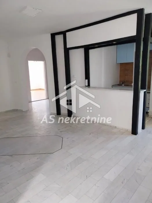 Rent, house, 260m², Neimar, Vračar Sve Podlokacije