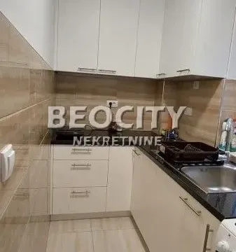 Izdavanje, trosoban stan, 60m², Autokomanda, Voždovac Sve Podlokacije - image 4