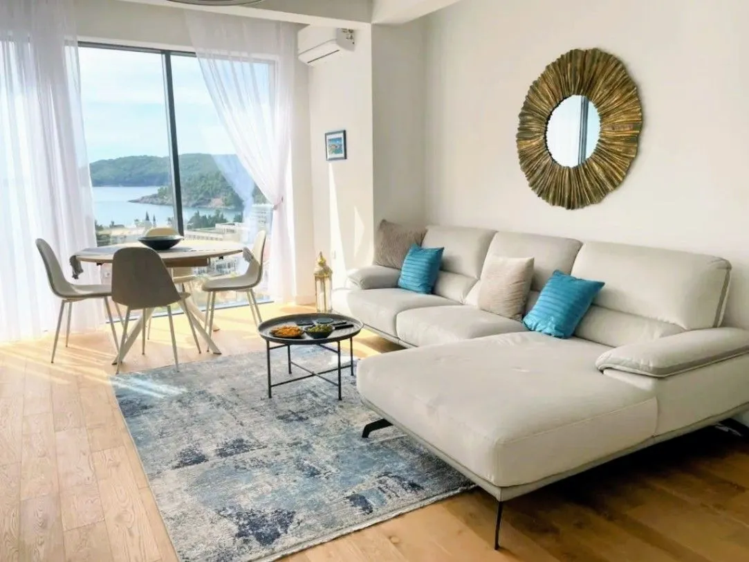 Sale, three bedroom apartment, 84m², Bečići, Budva