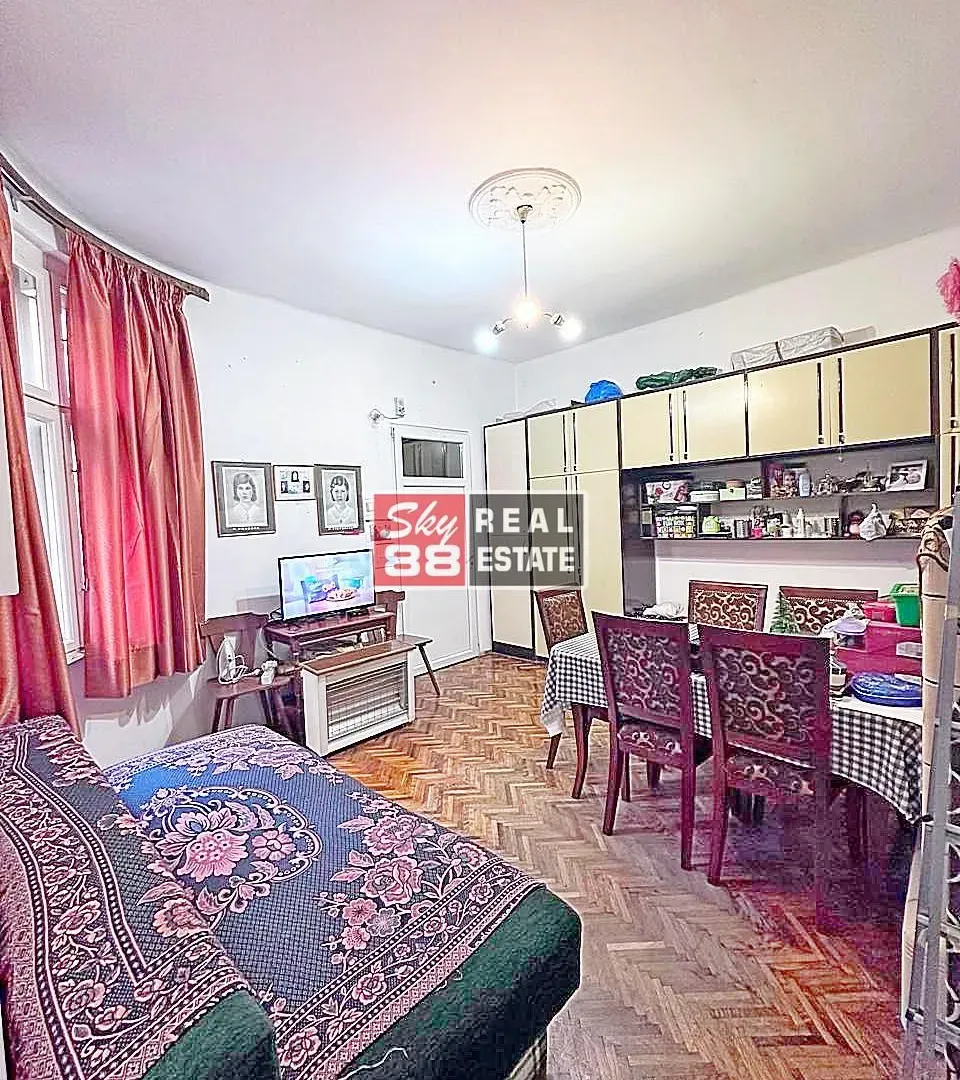 Prodaja, dvosoban stan, 46m², Kalenić Pijaca, Vračar Sve Podlokacije