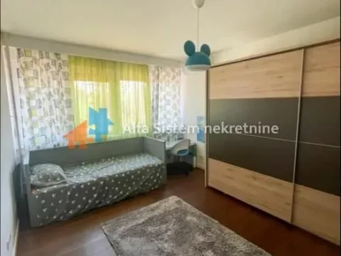 Izdavanje, trosoban stan, 82m², Novi Beograd Sve Podlokacije, Beograd - image 8
