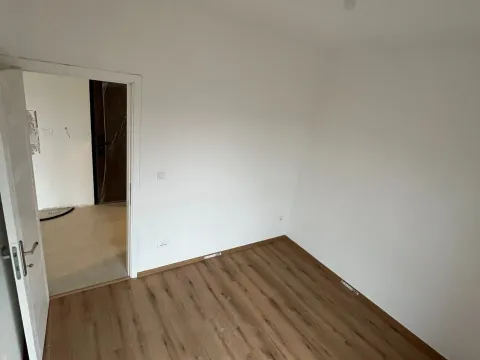 Sale, one bedroom apartment, 45m², Zabjelo, Podgorica - image 9