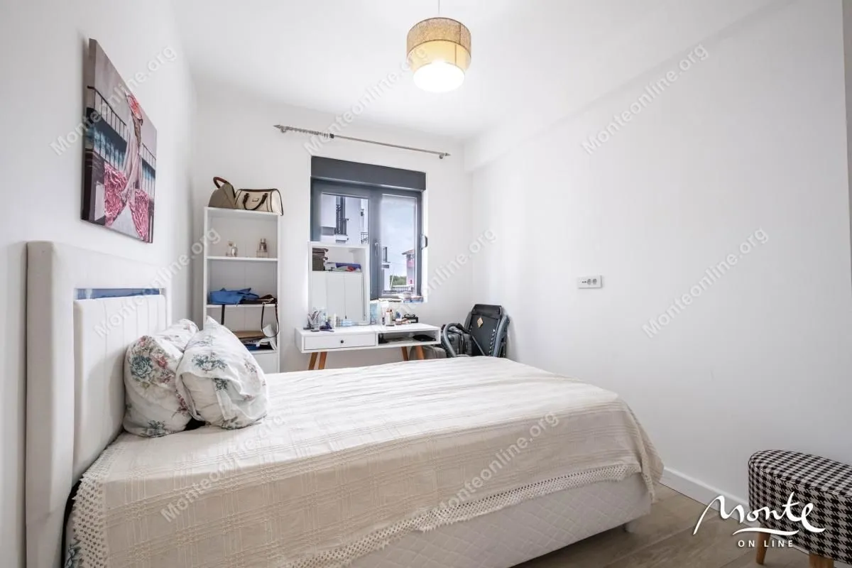 Prodaja, dvosoban stan, 47m², Tivat, Crna Gora