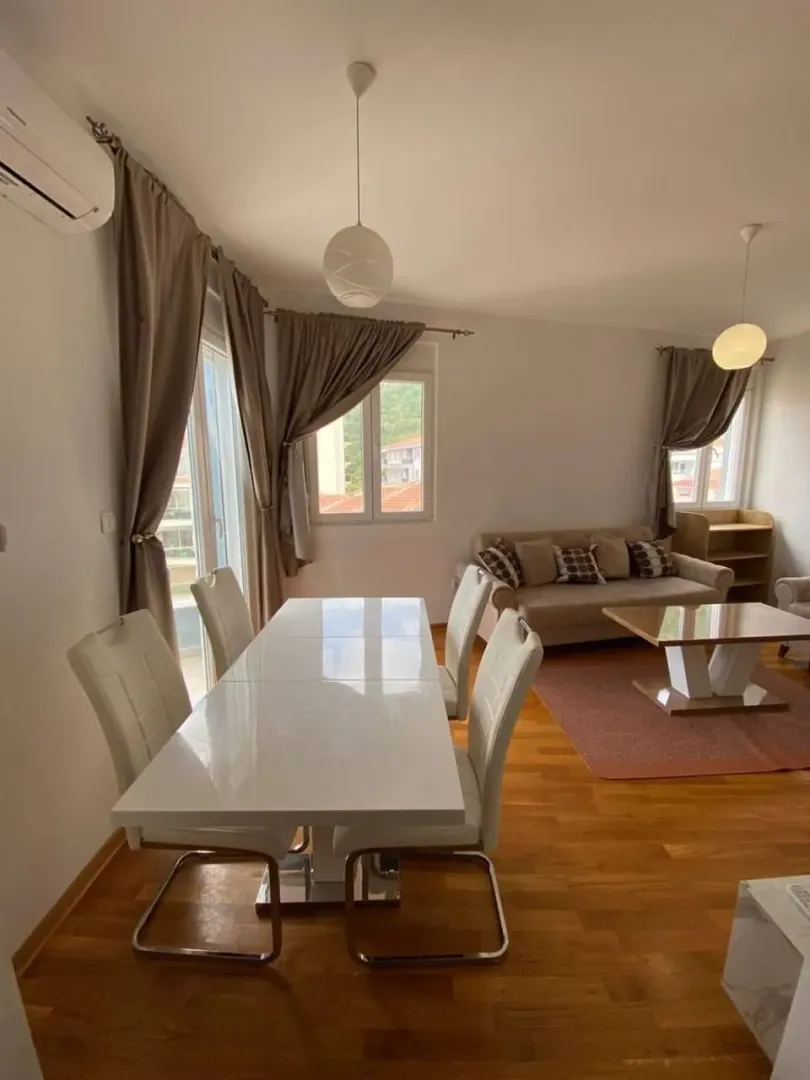 Prodaja, dvosoban stan, 58m², Bečići, Budva