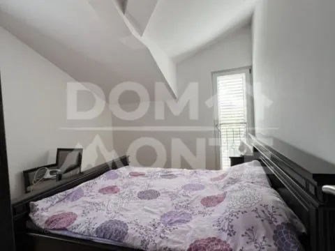 Izdavanje, dvosoban stan, 80m², Centar, Tivat - image 10