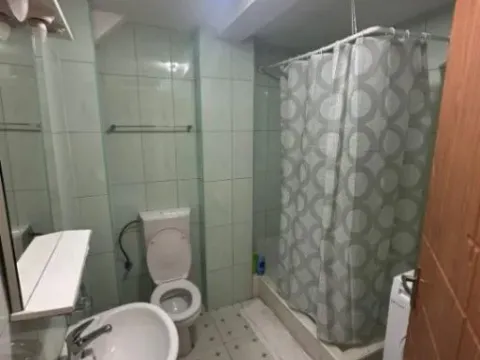 Izdavanje, dvosoban stan, 70m², Zabjelo, Podgorica - image 8