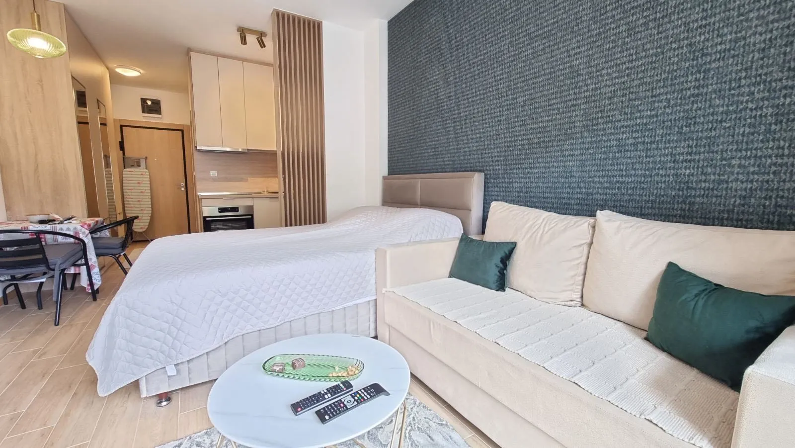Rent, studio apartment, 30m², Budva, Crna Gora