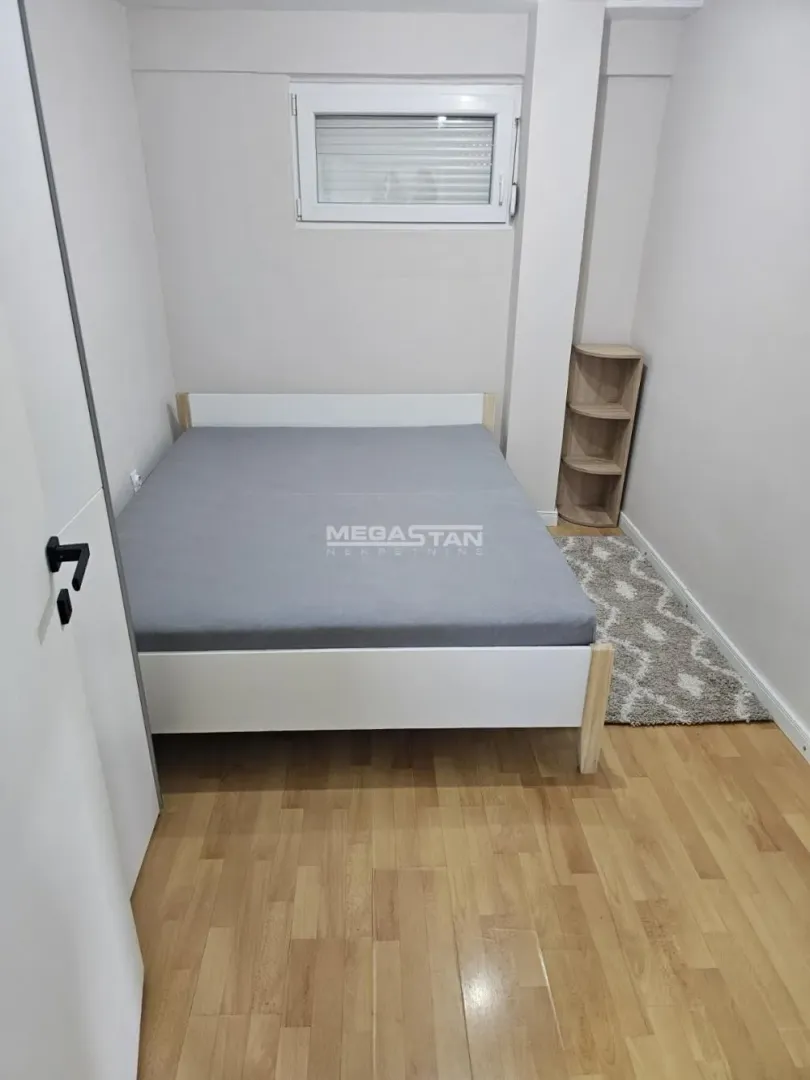 Sale, one bedroom apartment, 31m², Zemun Cara Dušana, Zemun Sve Podlokacije