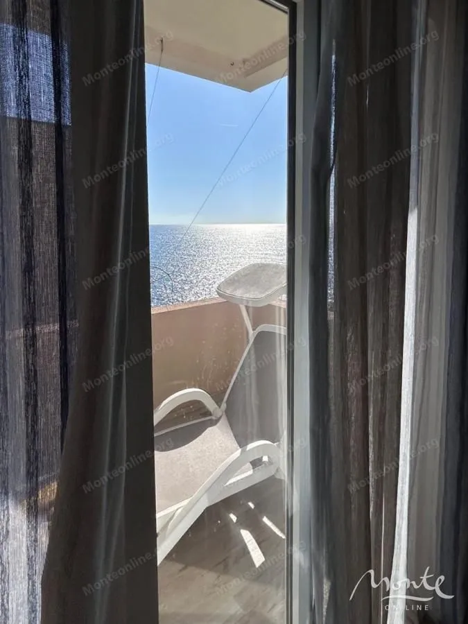 Sale, two bedroom apartment, 83m², Dobre Vode, Bar