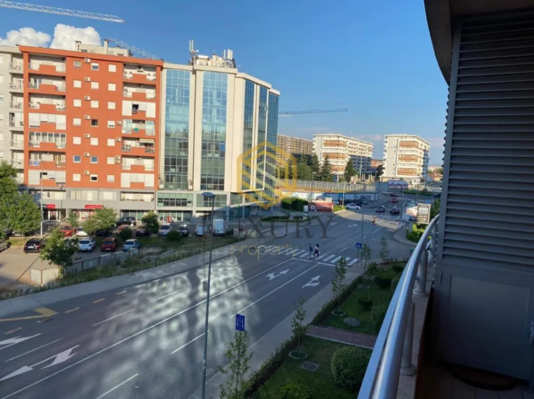 Izdavanje, garsonjera, 38m², City Kvart, Podgorica