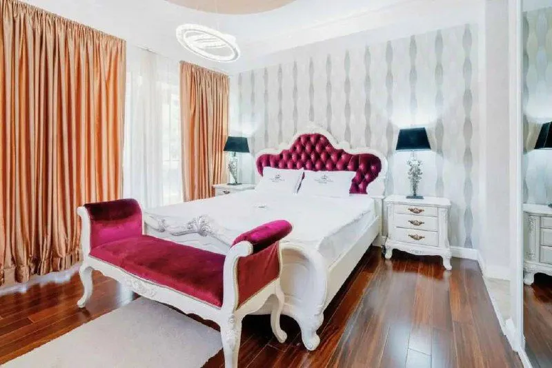 Sale, three bedroom apartment, 200m², Podkošljun, Budva