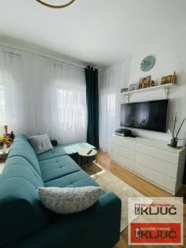 Prodaja, jednosoban stan, 30m², Lipov gaj, Novi Sad Sve Podlokacije - image 2