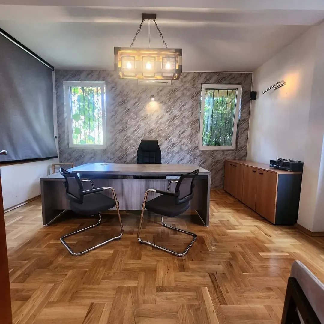 Rent, office space, 73m², Centar, Budva