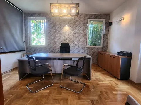 Rent, office space, 73m², Centar, Budva - image 1