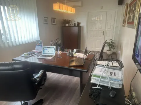 Izdavanje, poslovni prostor, 120m², Sajmište, Novi Sad - image 3