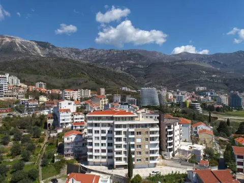 Sale, two bedroom apartment, 58m², Bečići, Budva - image 8