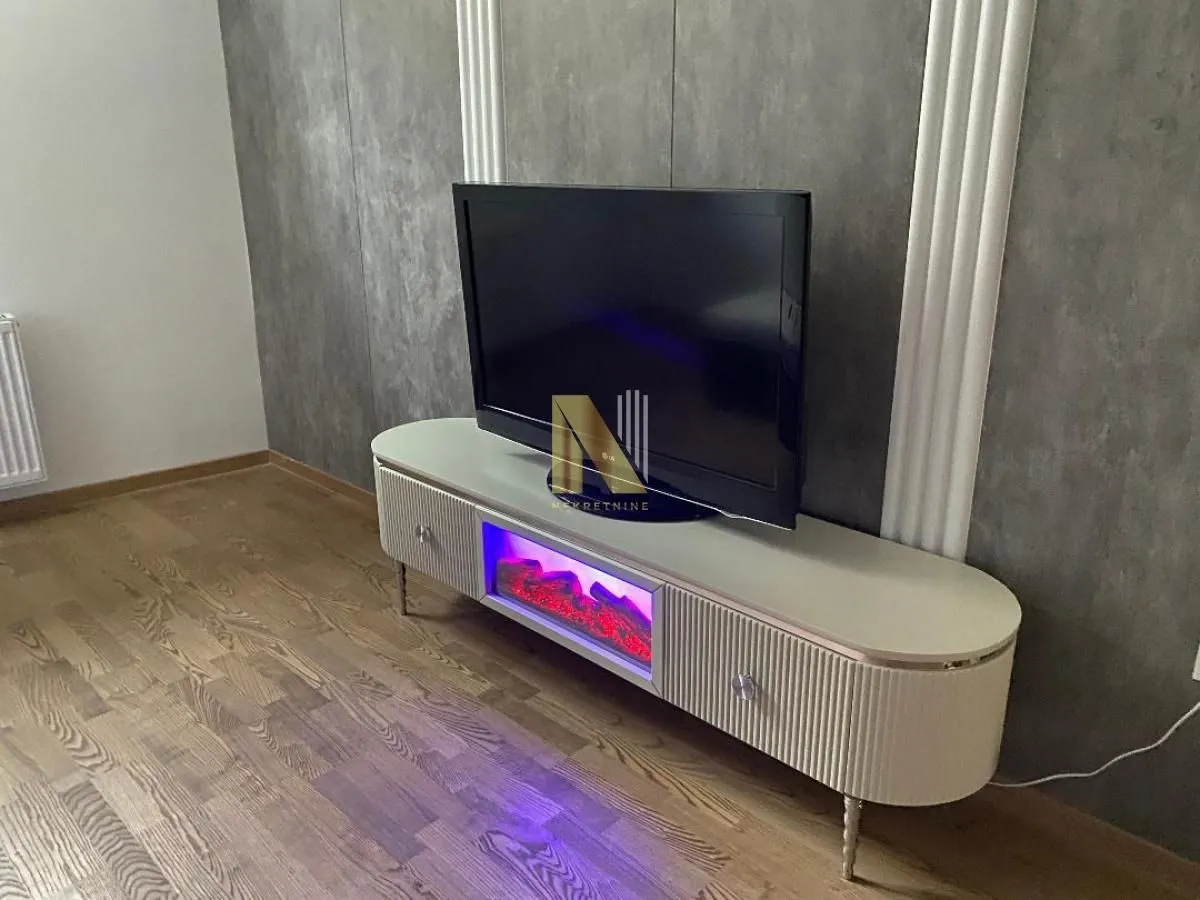Prodaja, dvosoban stan, 44m², Grbavica, Novi Sad Sve Podlokacije