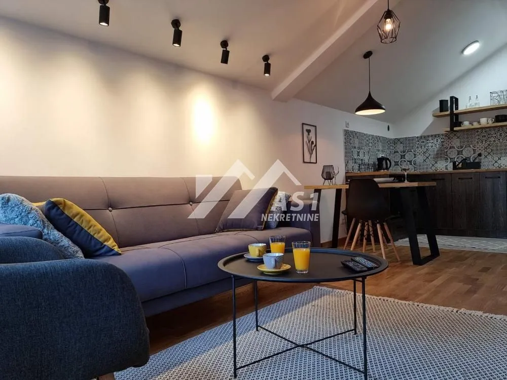 Izdavanje, jednosoban stan, 38m², Grbavica, Novi Sad Sve Podlokacije