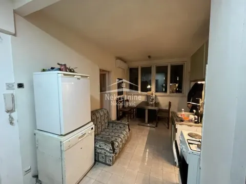 Izdavanje, dvosoban stan, 49m², Višnjica, Palilula Sve Podlokacije - image 5