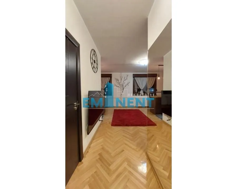 Izdavanje, jednosoban stan, 32m², Čukarica, Beograd