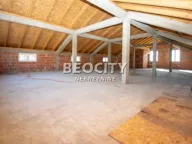 Prodaja, trosoban stan, 200m², Sremčica, Beograd - image 5