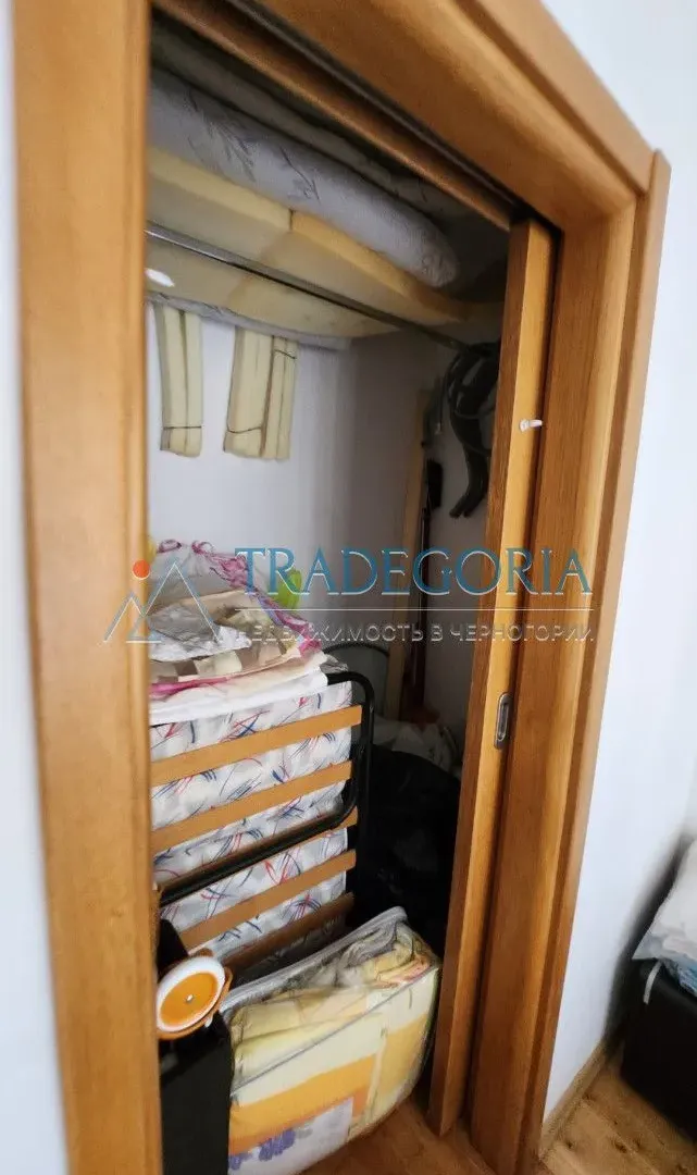 Prodaja, dvosoban stan, 75m², Pržno, Budva