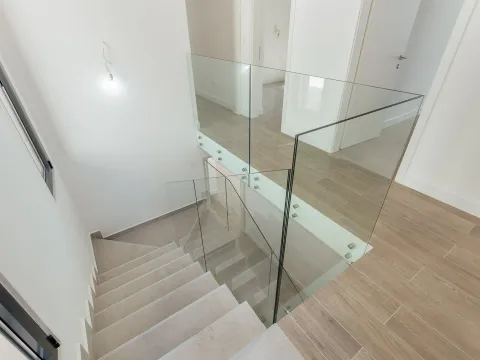 Prodaja, kuća, 250m², Blizikuće, Budva - image 19