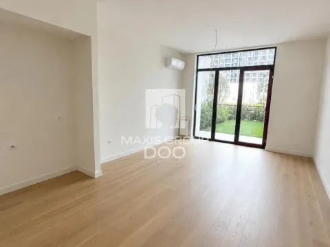 Rent, two bedroom apartment, 57m², Savski Venac, Beograd - image 5