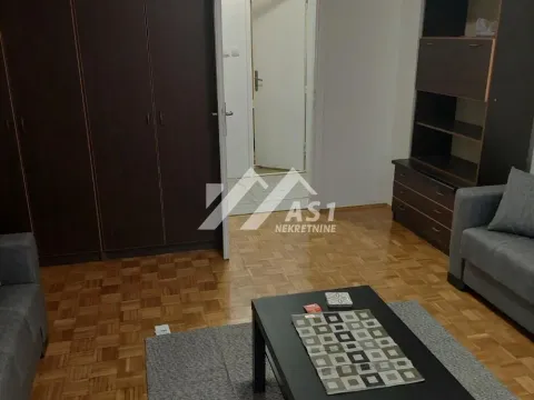 Izdavanje, jednosoban stan, 35m², Liman 4, Novi Sad Sve Podlokacije - image 4