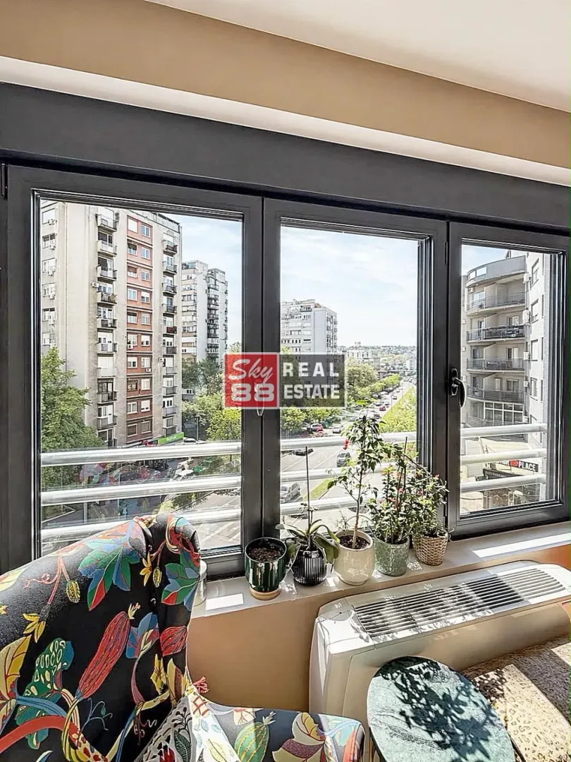 Sale, three bedroom apartment, 69m², Južni Bulevar, Vračar Sve Podlokacije