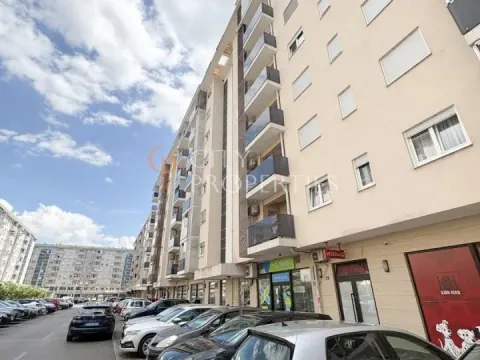 Izdavanje, stan, 46m², City Kvart, Podgorica - image 2