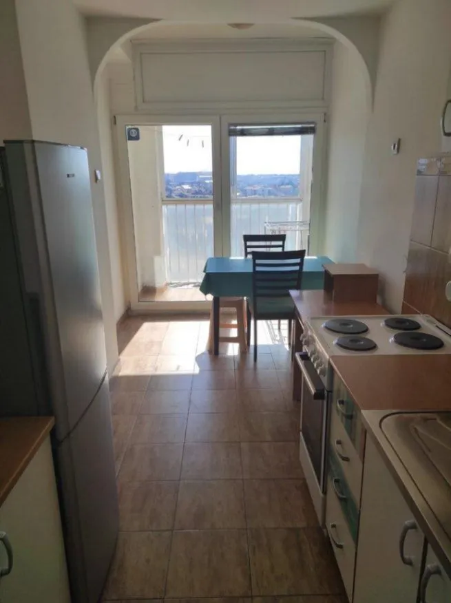 Izdavanje, jednosoban stan, 58m², Centar, Podgorica