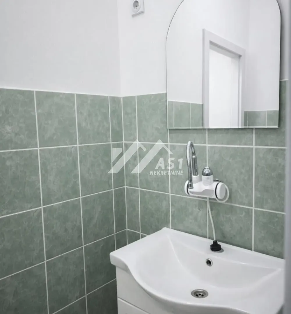 Rent, office space, 275m², Centar, Novi Sad