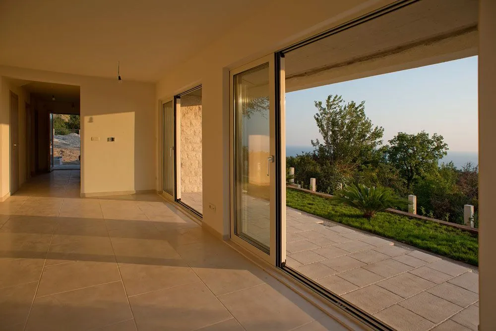 Sale, house, 242m², Blizikuće, Budva