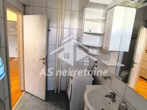 Izdavanje, dvosoban stan, 45m², Uciteljsko Naselje, Zvezdara Sve Podlokacije - image 16