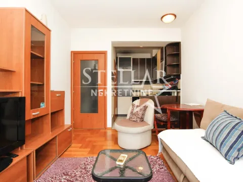 Rent, one bedroom apartment, 38m², 1 maj, Podgorica - image 3
