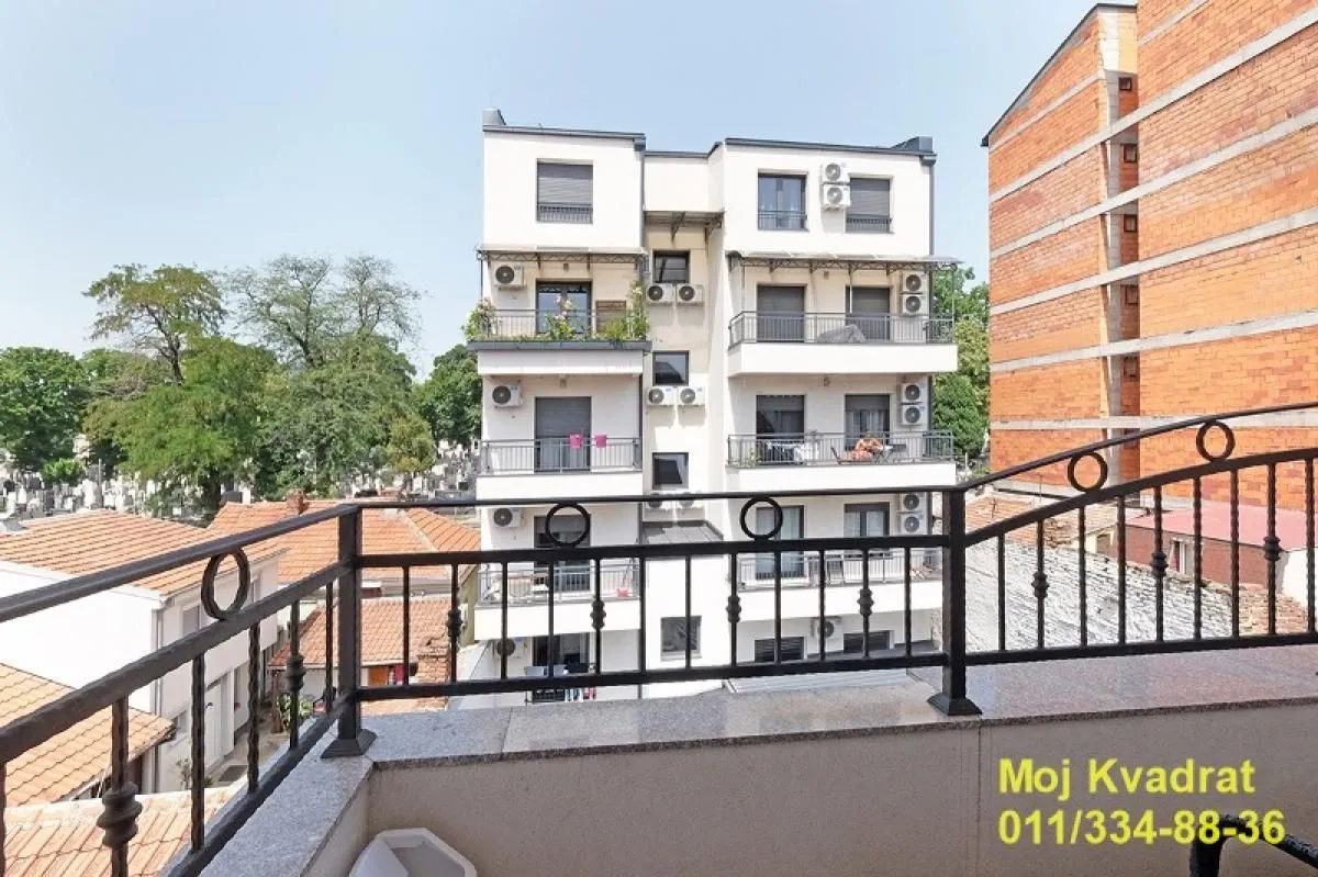 Prodaja, trosoban stan, 87m², Slavujev Venac, Zvezdara Sve Podlokacije