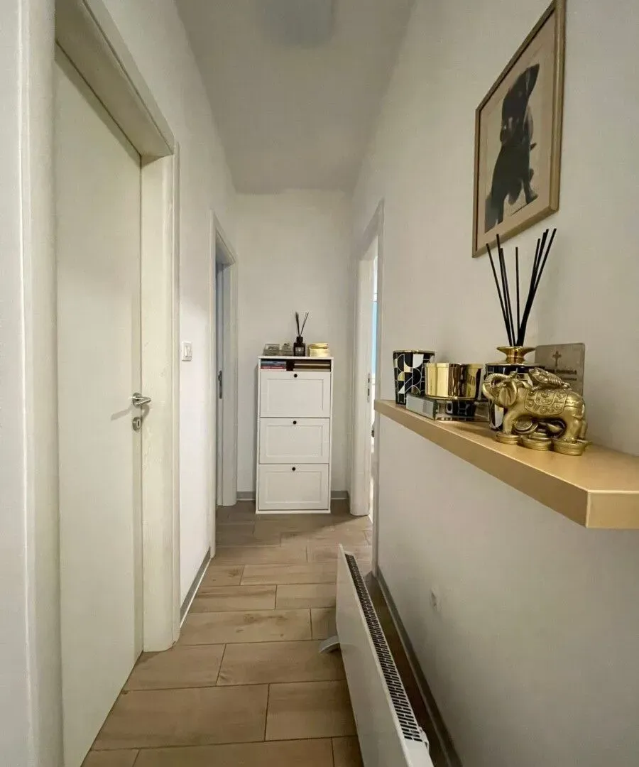Prodaja, dvosoban stan, 63m², Blok 9, Podgorica