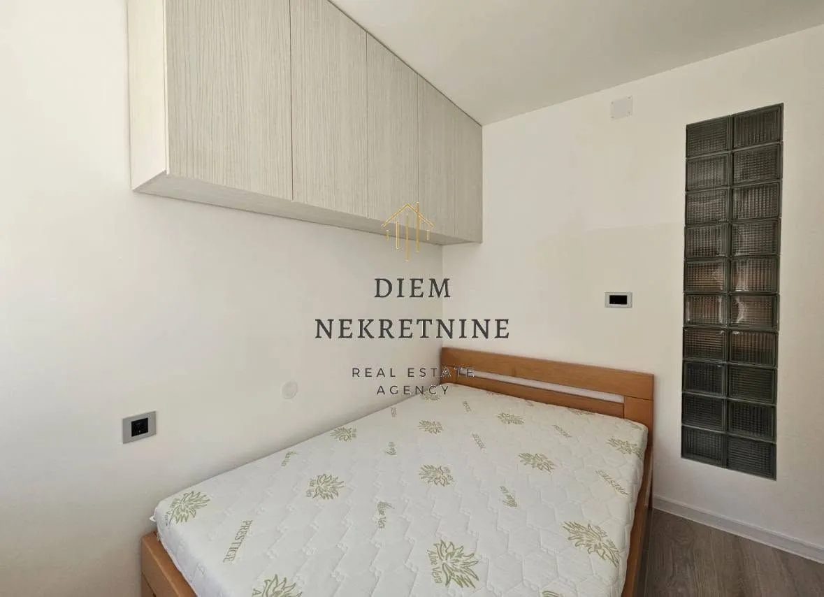 Sale, two bedroom apartment, 46m², Centar, Bar