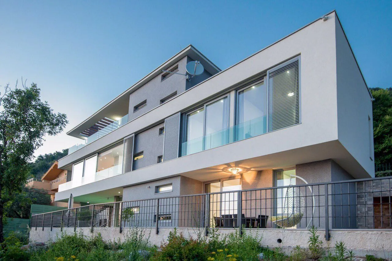 Prodaja, kuća, 280m², Kotor, Crna Gora