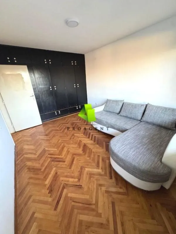 Izdavanje, dvosoban stan, 70m², Medijana, Niš