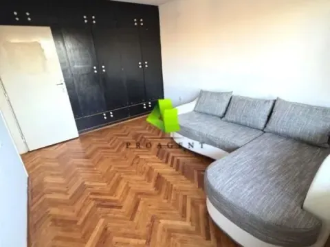 Izdavanje, dvosoban stan, 70m², Medijana, Niš