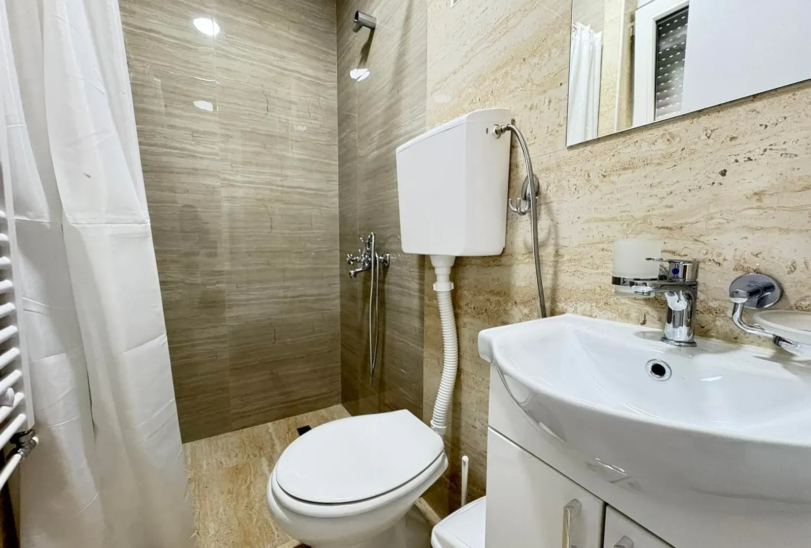 Prodaja, kuća, 170m², Zagorič, Podgorica