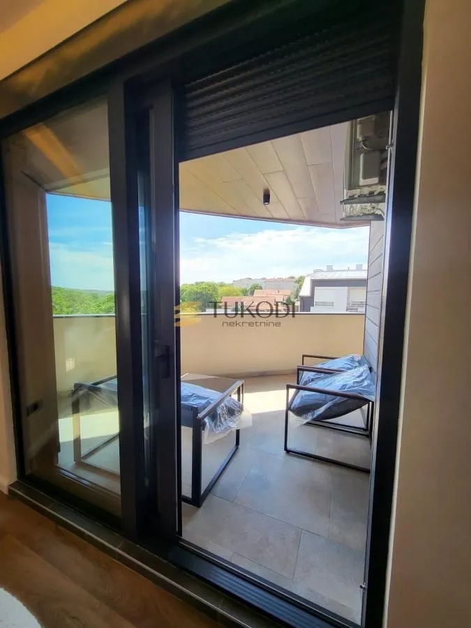 Izdavanje, trosoban stan, 82m², Olimp, Zvezdara Sve Podlokacije